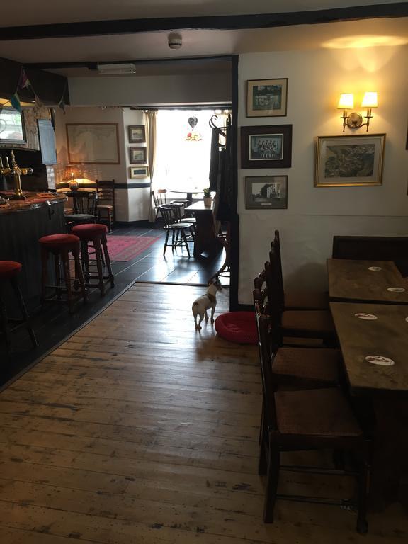 Red Lion Inn Sidbury Exterior photo